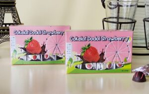 Read more about the article Cokelat Dodol Strawberry (Batu Chocolate)